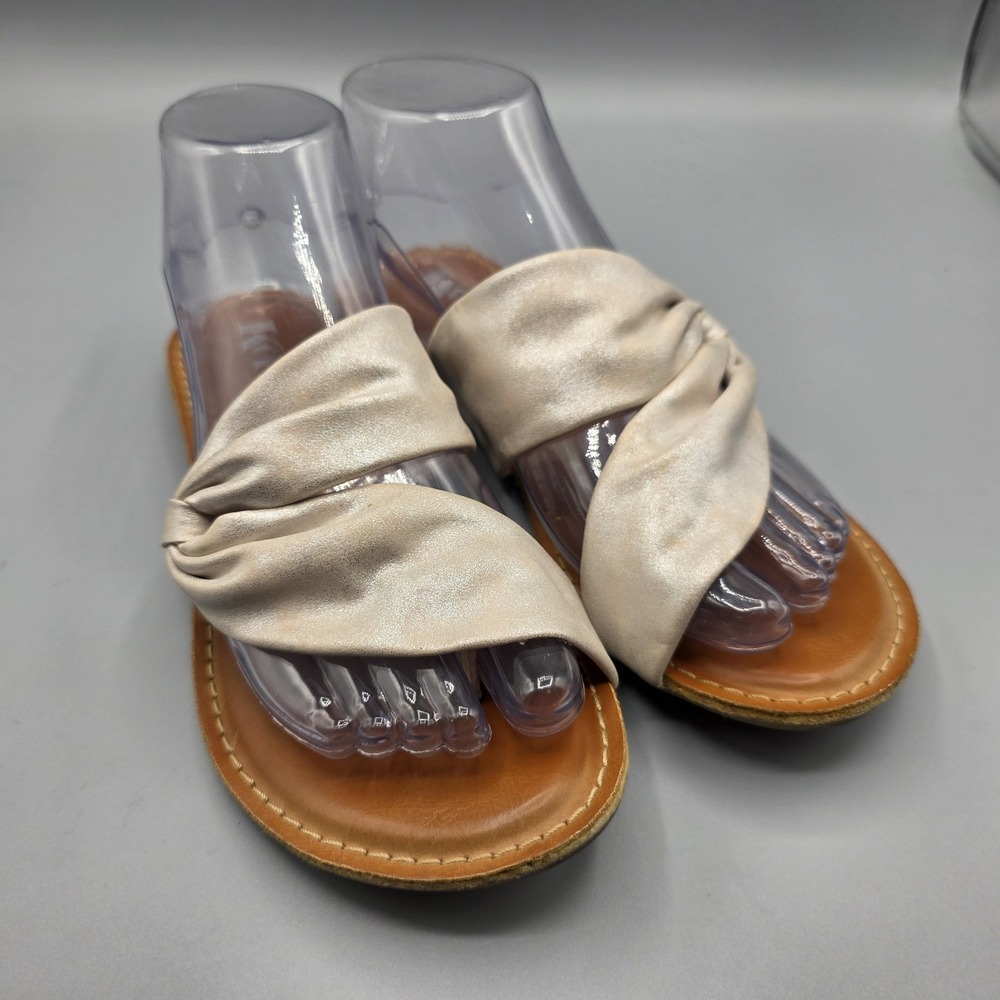 KORKS Sandals Womens 7 Ivory‎ Shimmer Khela20 Slides Vegan Flat Summer Beach